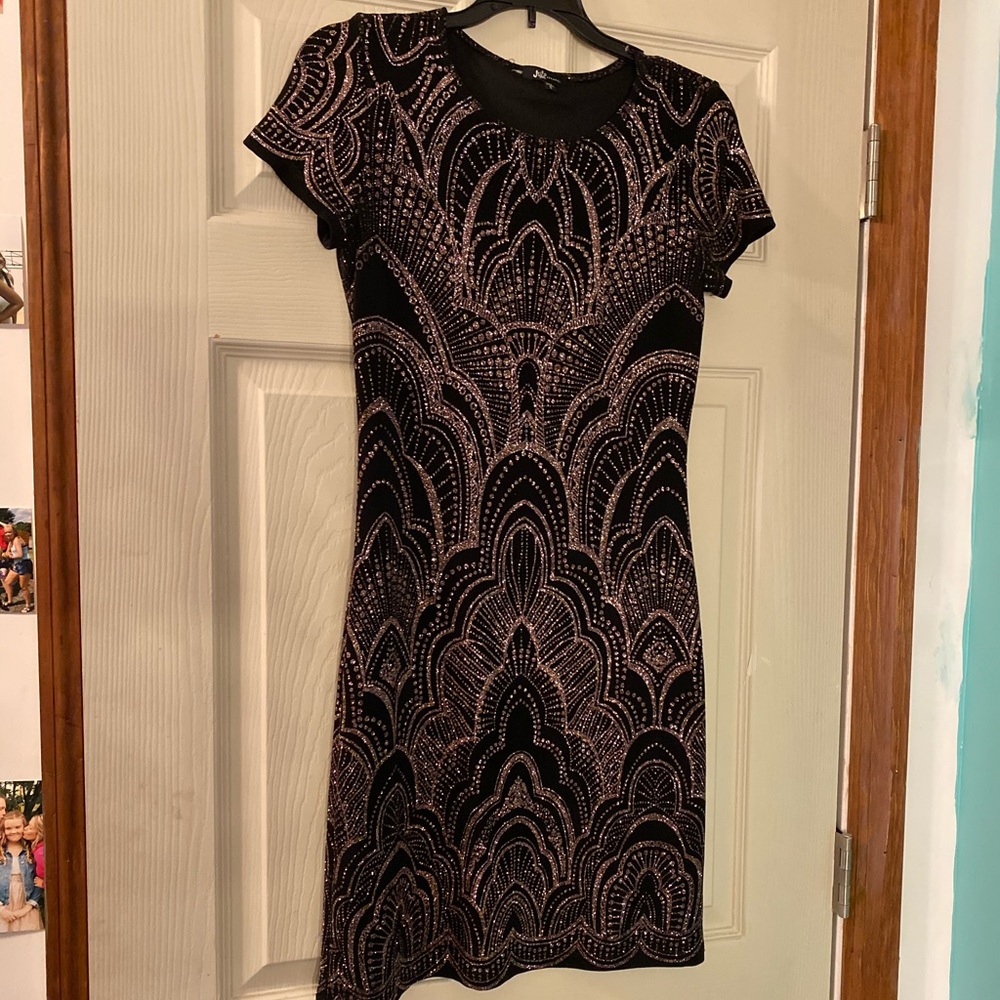 Short dress
